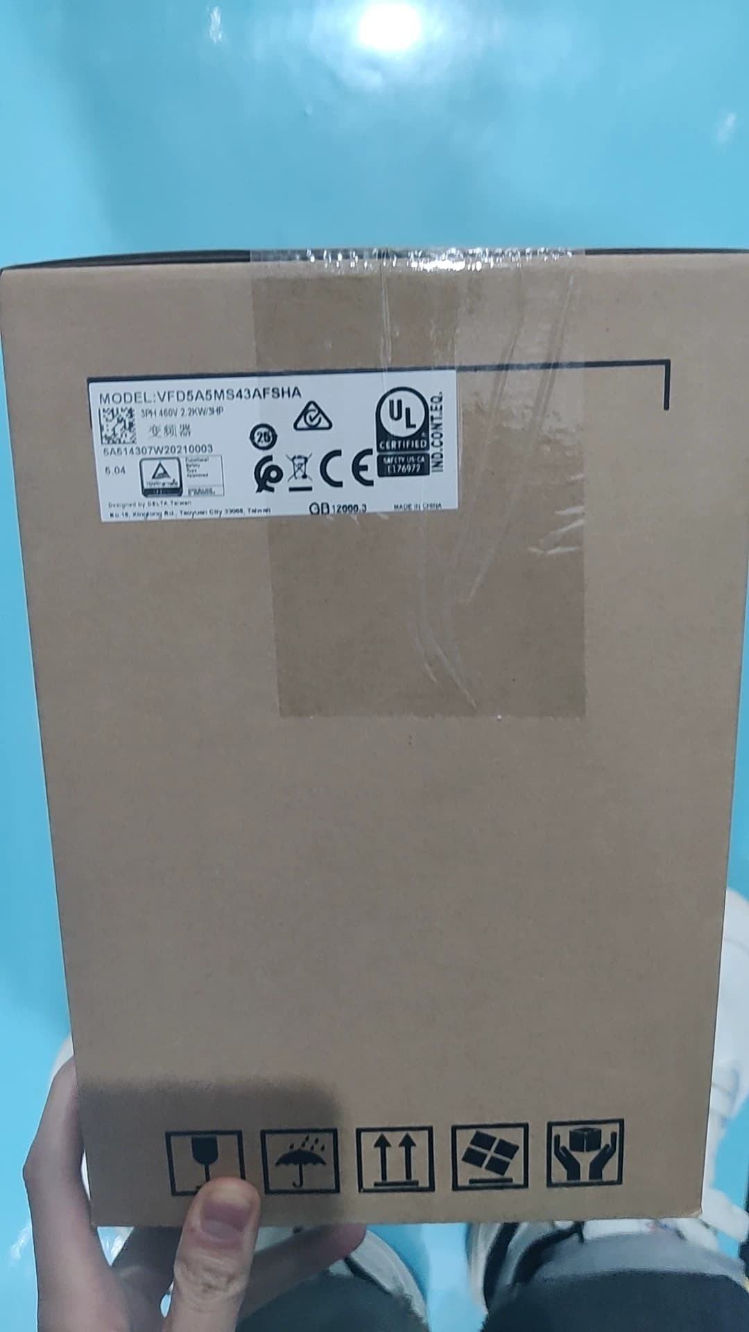 100 % brandneues Original und Original Delta 380 V 2,2 kW VFD5A5MS43ANSAA Frequenzumrichter Antriebsservomotor