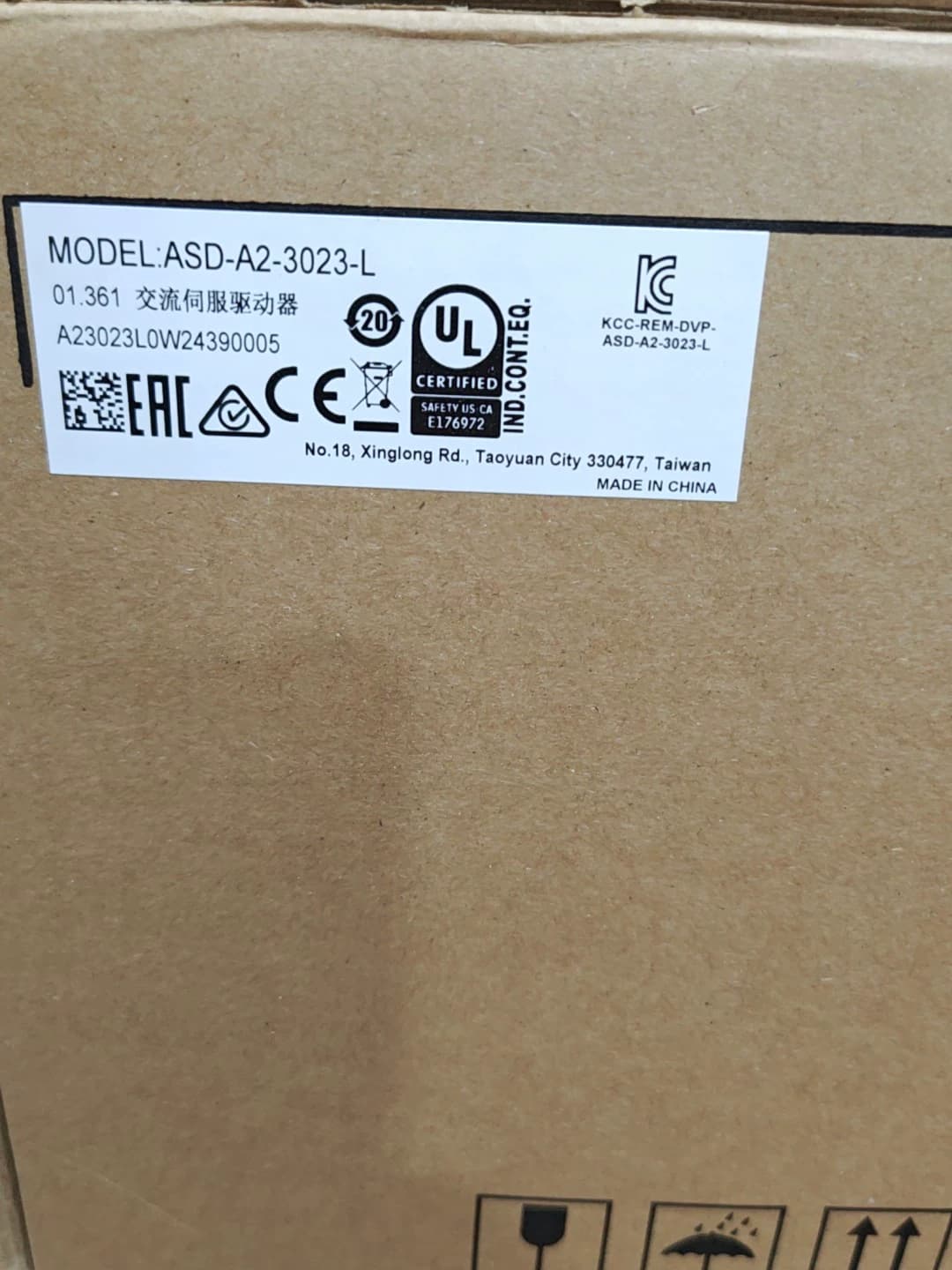 100 % brandneue, originale und echte Delta ASD-B3-3023-L Frequenzumrichter, Antriebsservomotor