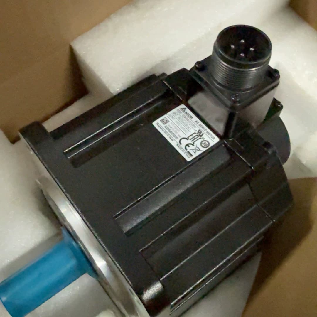 100 % brandneuer Original-Frequenzumrichter Delta ECM-B3M-E21320RS1, Antriebsservomotor