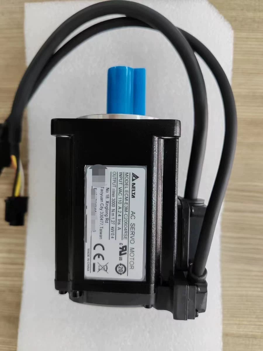 100 % brandneue, originale und echte Delta ECM-E3M-C20604RSE Frequenzumrichter, Antriebsservomotor