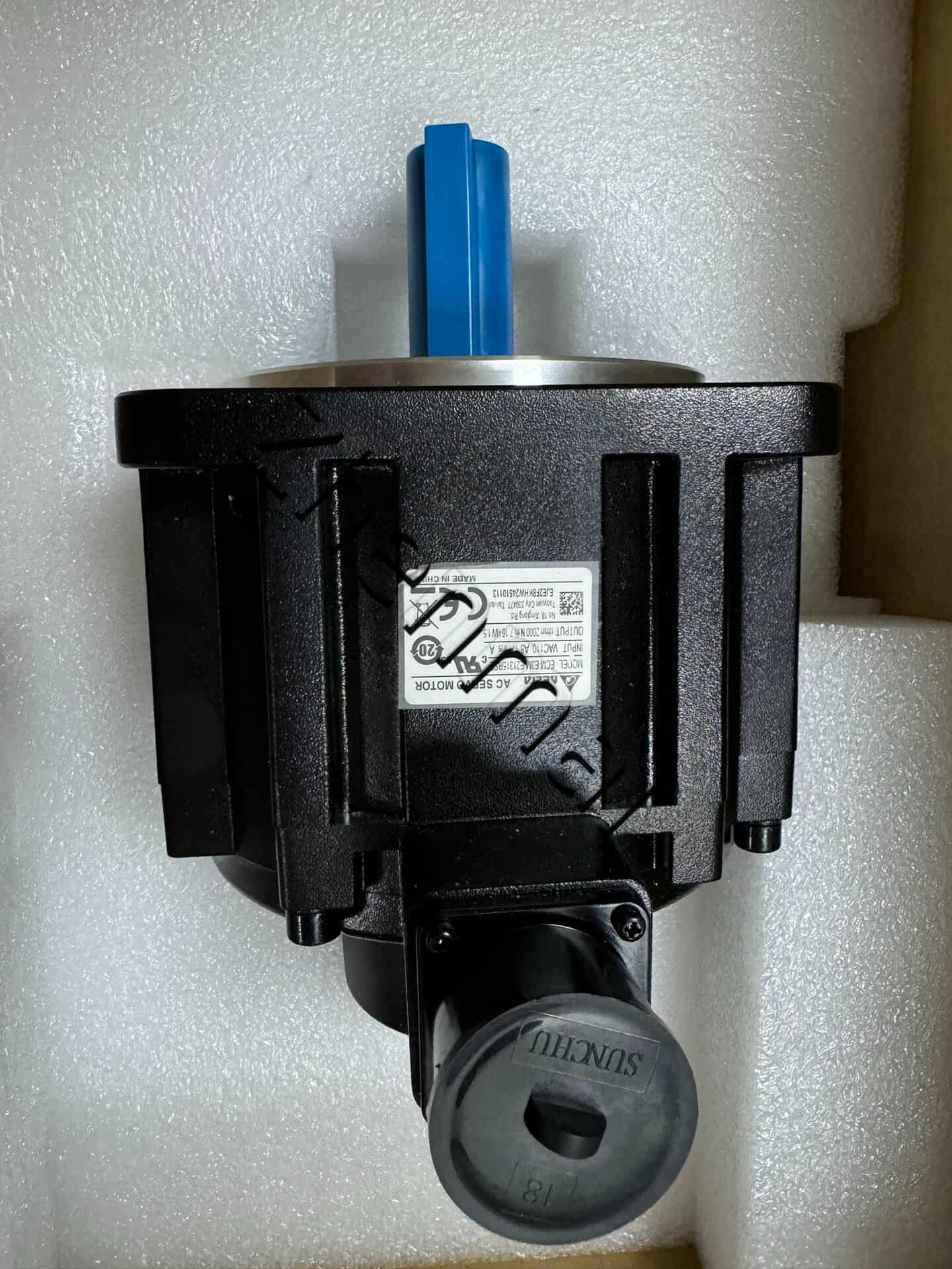 100 % brandneue, originale und echte Delta ECM-E3M-E21315RSE Frequenzumrichter, Antriebsservomotor