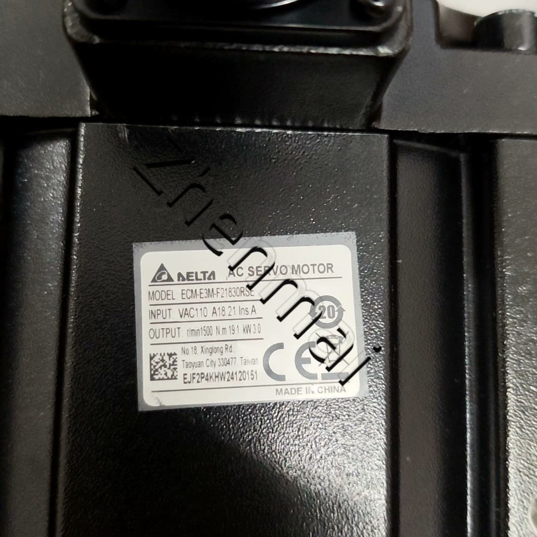 100 % brandneue, originale und echte Delta ECM-E3M-F21830RSE Frequenzumrichter, Antriebsservomotor
