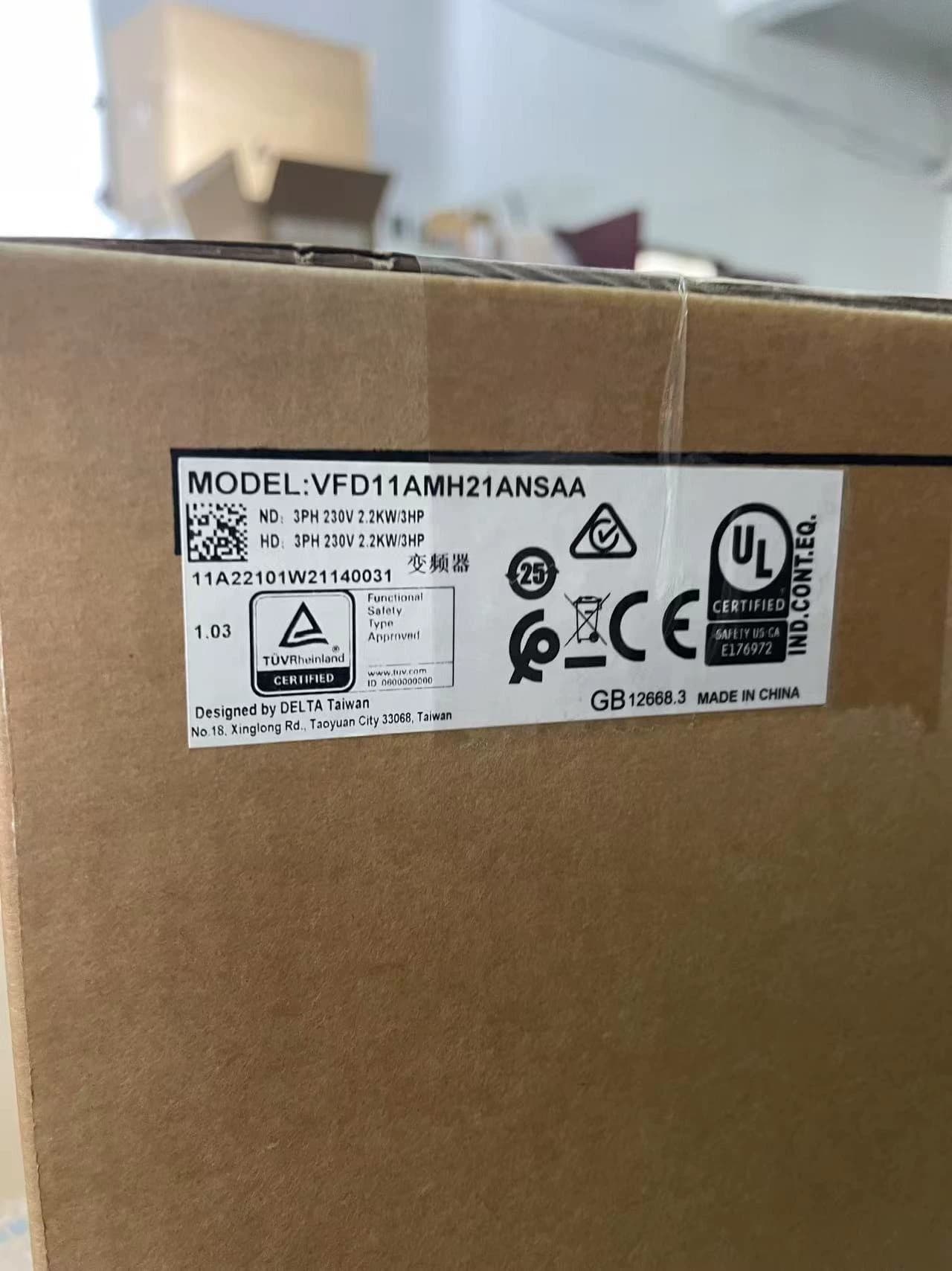 100 % brandneues Original und Original Delta VFD11AMH21ANSAA 2,2 kW 220 V Frequenzumrichter Antriebsservomotor