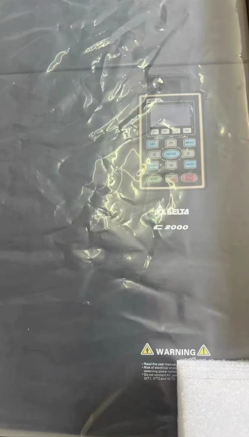 100 % brandneuer Original-Frequenzumrichter Delta VFD1600C43A-00, Antriebsservomotor