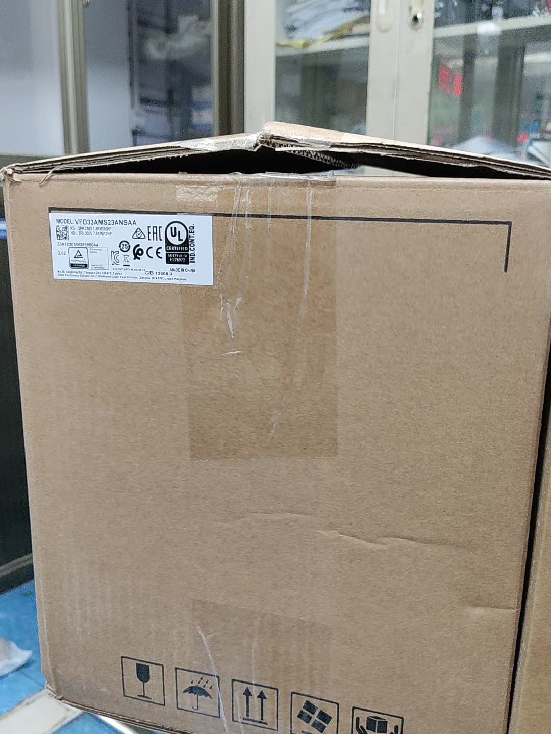 100 % brandneuer, originaler und echter Delta VFD33AMS23ANSAA 7,5 kW dreiphasiger 220-V-Frequenzumrichter-Antriebsservomotor