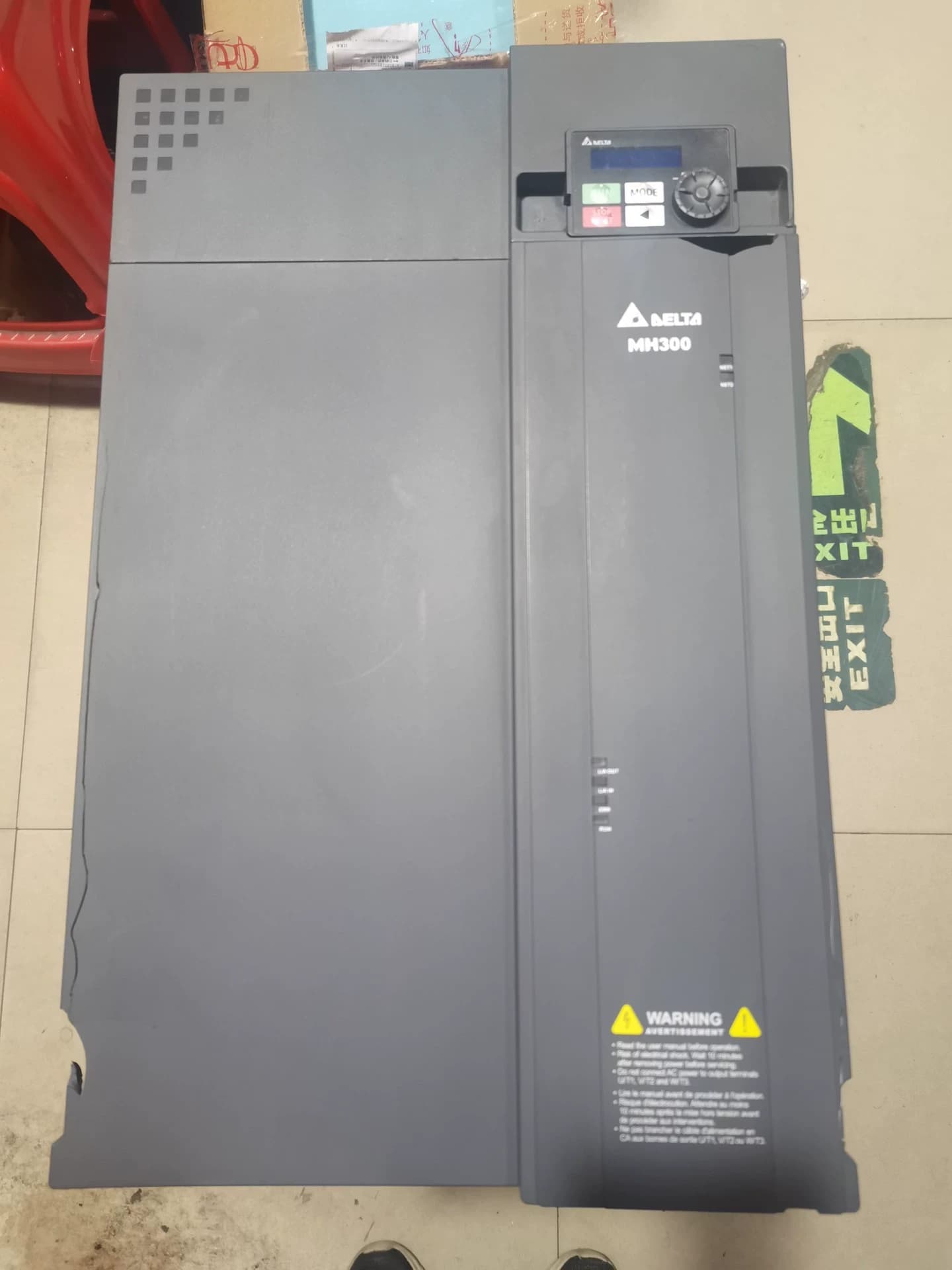 100 % brandneuer Original-Frequenzumrichter Delta VFD91AMH43ANSAA (45 kW) Antriebsservomotor