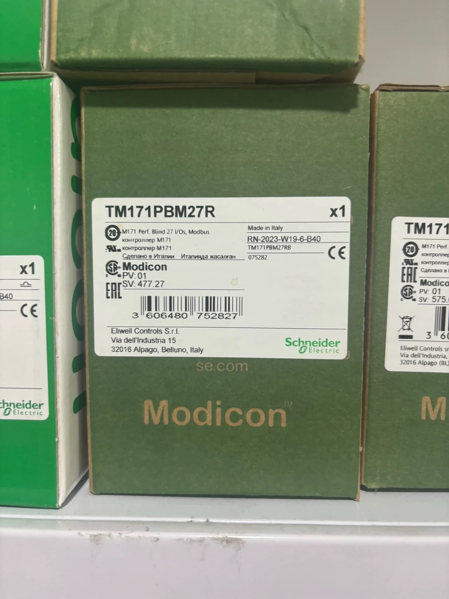 100 % brandneue, originale und echte Schneider TM171PBM27R Frequenzumrichter, Leistungsschalter, Schütze, Schutzgeräte