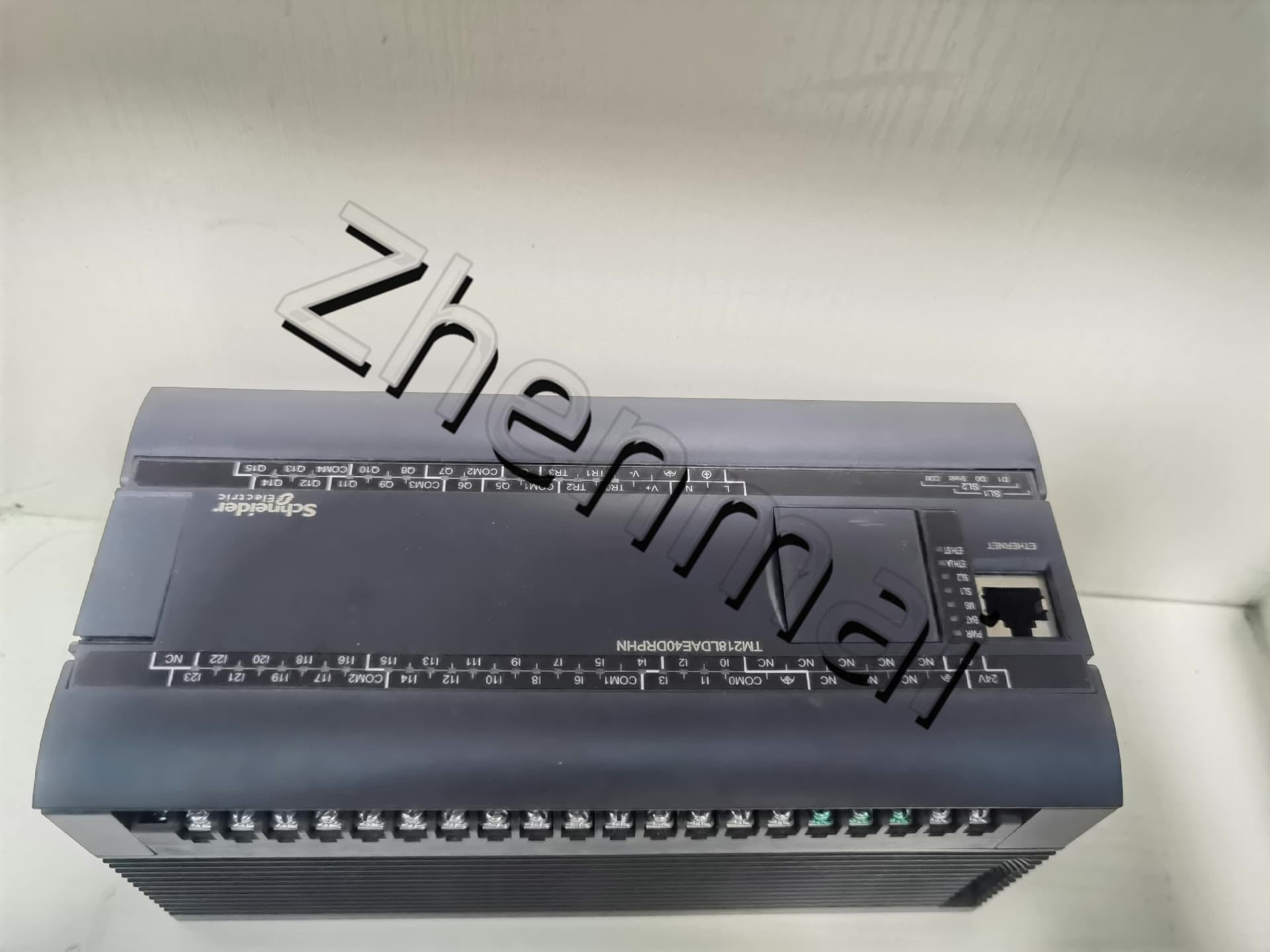100 % brandneue, originale und echte Schneider TM218LDAE40DRPHN Frequenzumrichter, Leistungsschalter, Schütze, Schutzgeräte