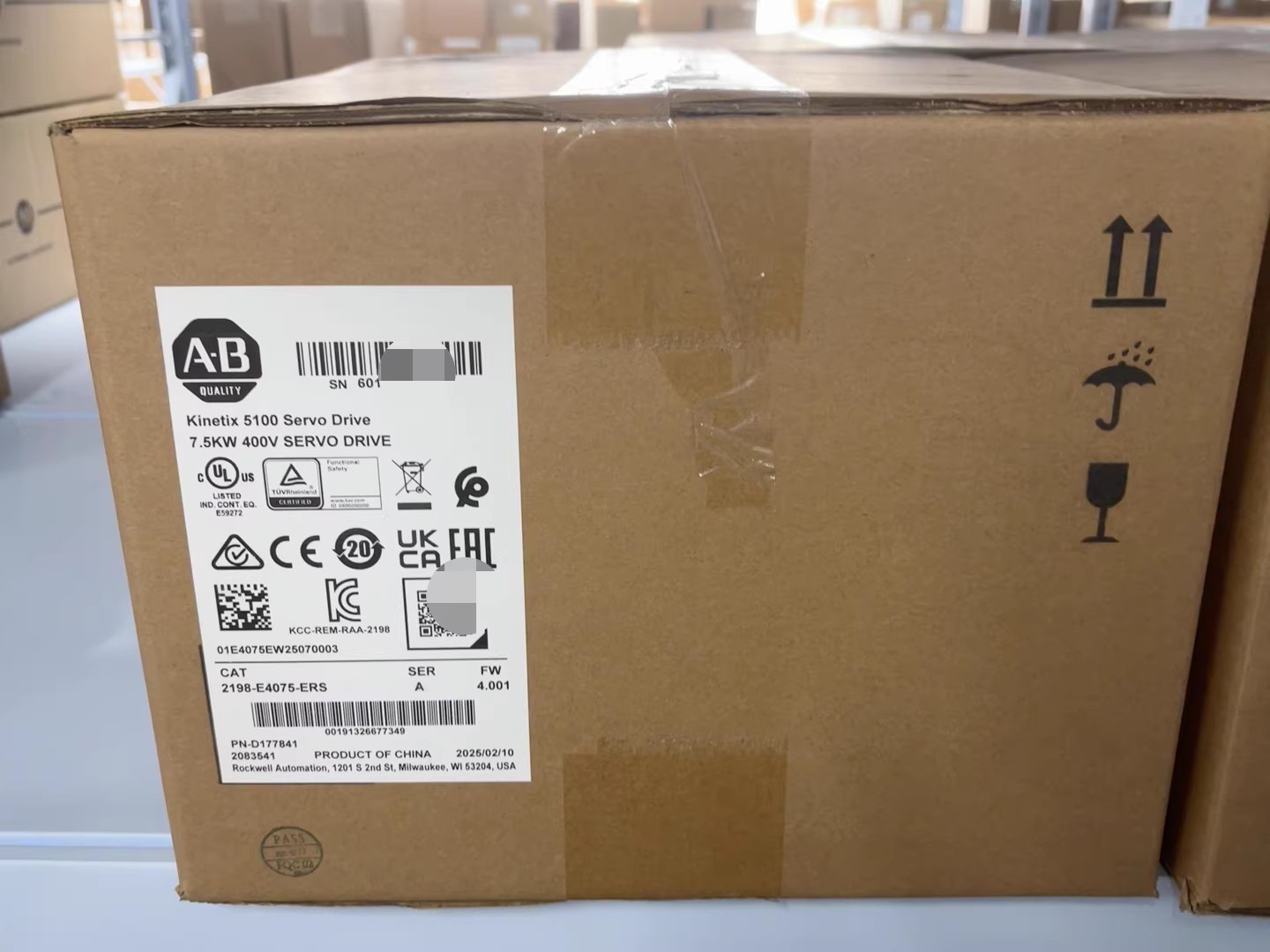 2198-E4075-ERS Kinetix 5100-Servo, brandneu und echt