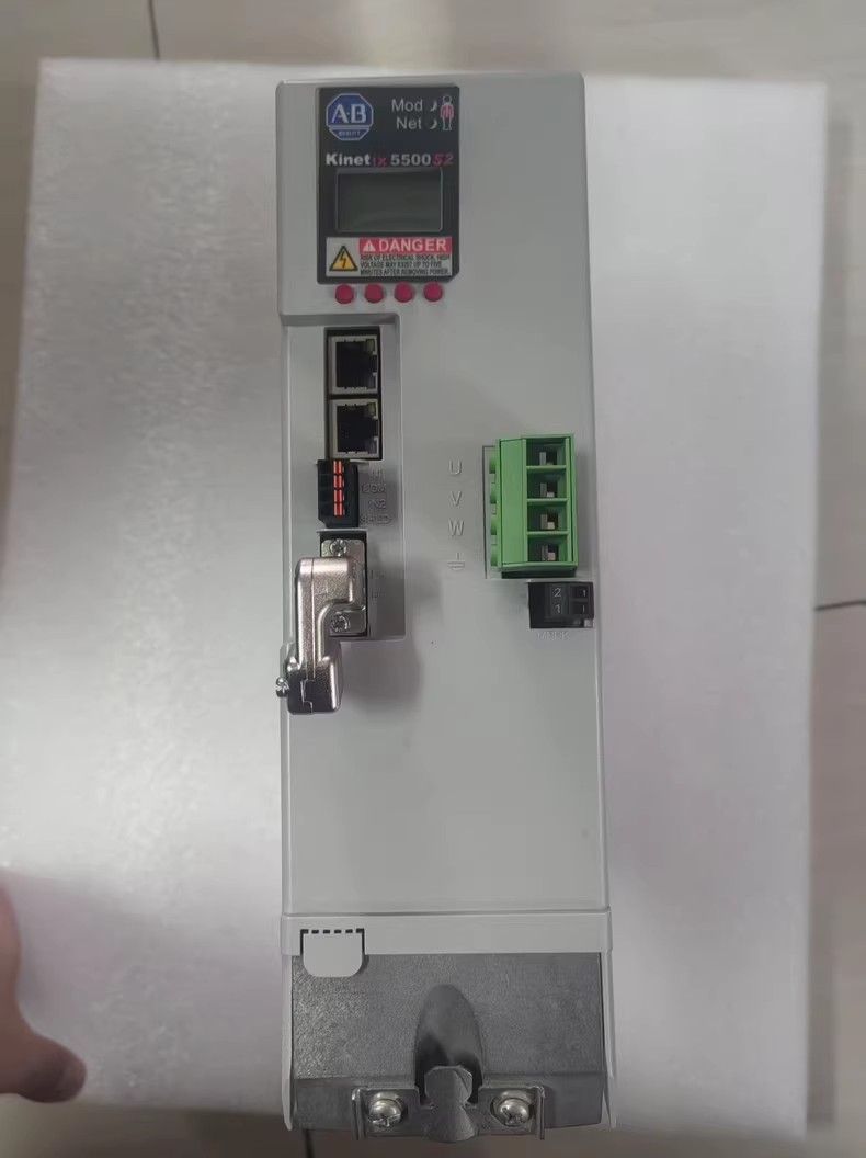 2198-H070-ERS2 Kinetix 5500-Servo, brandneu und echt