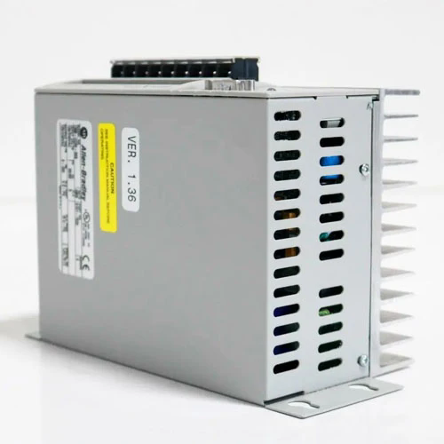 Brandneuer Original Allen-Bradley 1398-DDM-009 Digitaler Servoantrieb. Schneller Versand