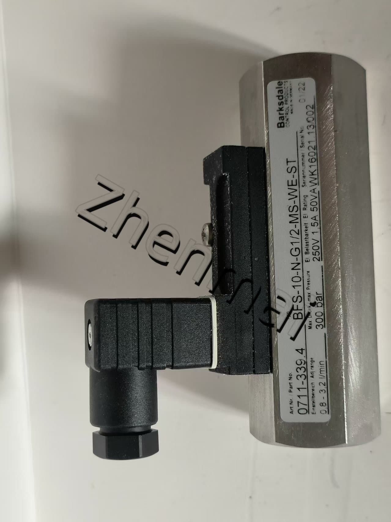Brandneuer Original Barksdale 0711-339.4 Drucksensor Niveauschalter Durchflussschalter Druckschalter Schneller Versand