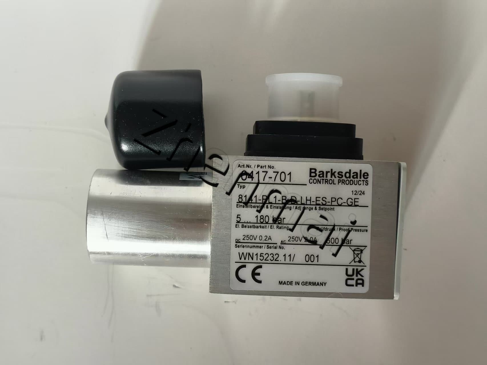 Brandneues Original Barksdale 8141-PL1-B-D-LH-ES-PC-GE354 0417-701 Drucksensor Niveauschalter Durchflussschalter Druckschalter Schneller Versand