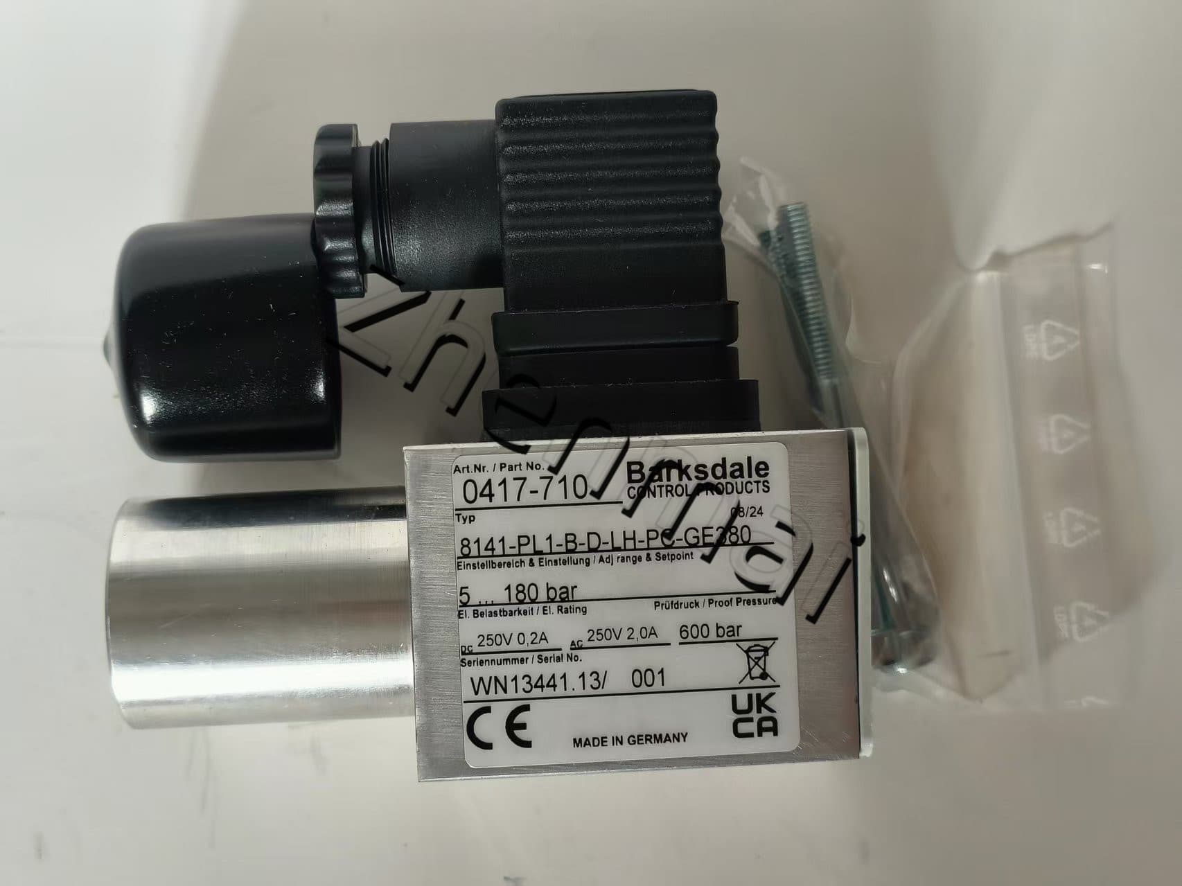 Brandneues Original Barksdale 8141-PL1-B-D-LH-PC-GE380 0417-710Drucksensor Niveauschalter Durchflussschalter Druckschalter Schneller Versand