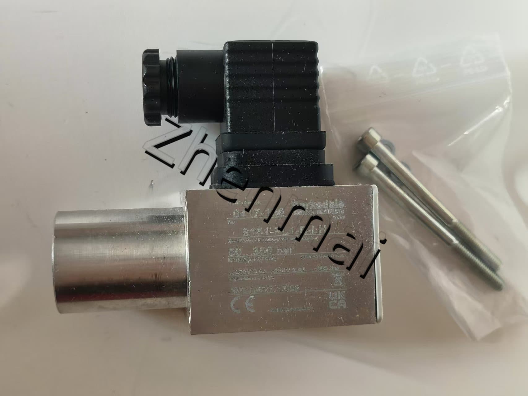 Brandneues Original Barksdale 8151-PL1-B-LH 0417-136 Drucksensor Niveauschalter Durchflussschalter Druckschalter Schneller Versand