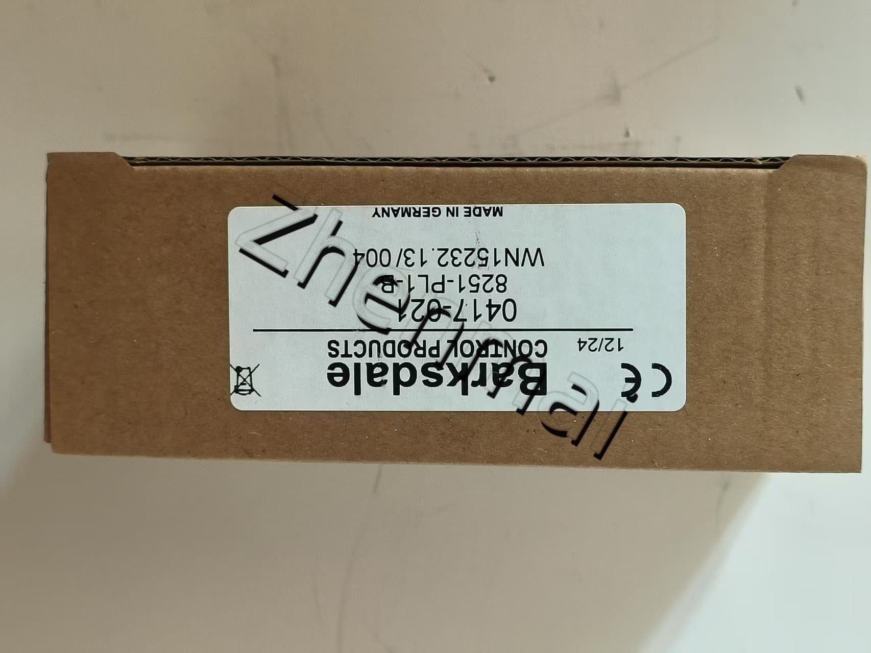 Brandneues Original Barksdale 8251-PL1-B 0417-021 Drucksensor Niveauschalter Durchflussschalter Druckschalter Schneller Versand