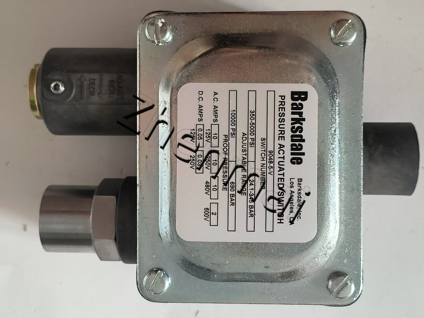 Brandneuer Original Barksdale 9048-5-V Drucksensor Niveauschalter Durchflussschalter Druckschalter Schneller Versand