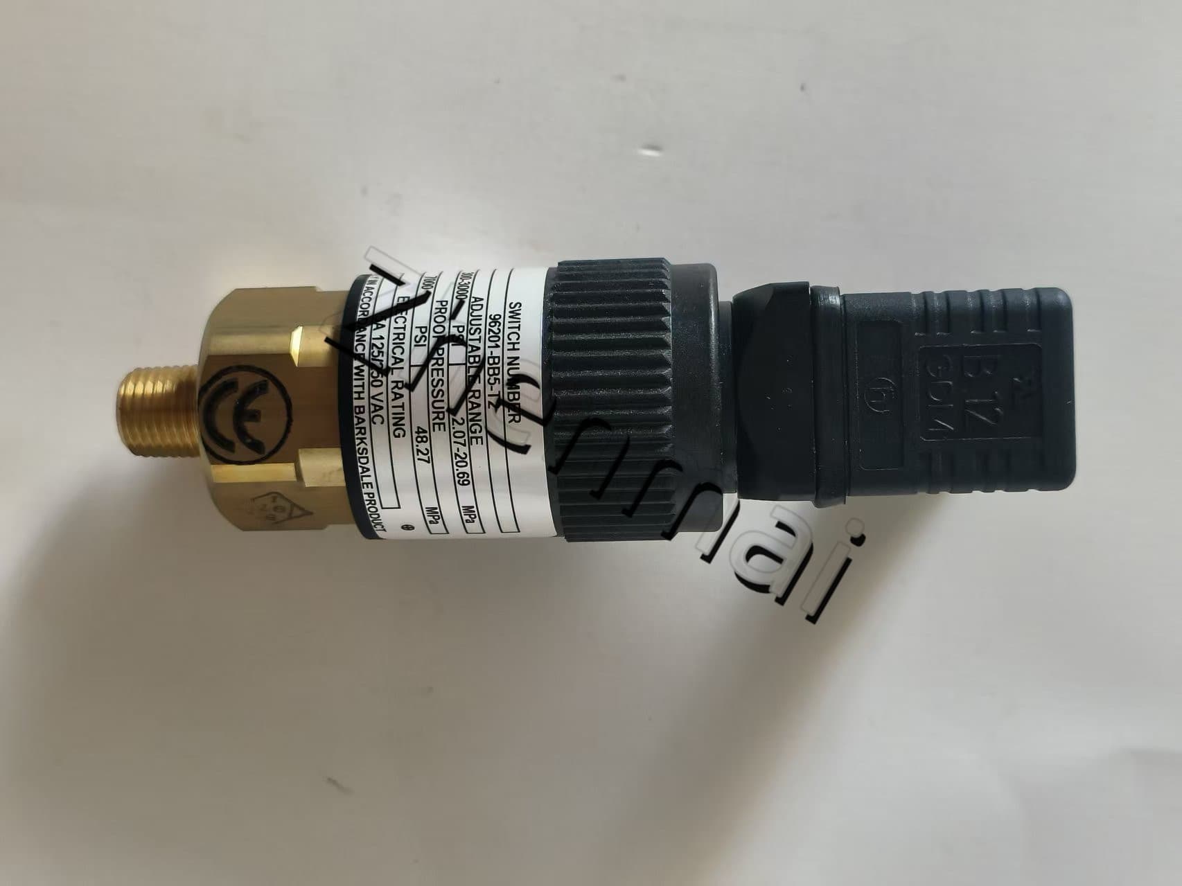 Brandneuer Original Barksdale 96201-BB5-T2 Drucksensor Niveauschalter Durchflussschalter Druckschalter Schneller Versand