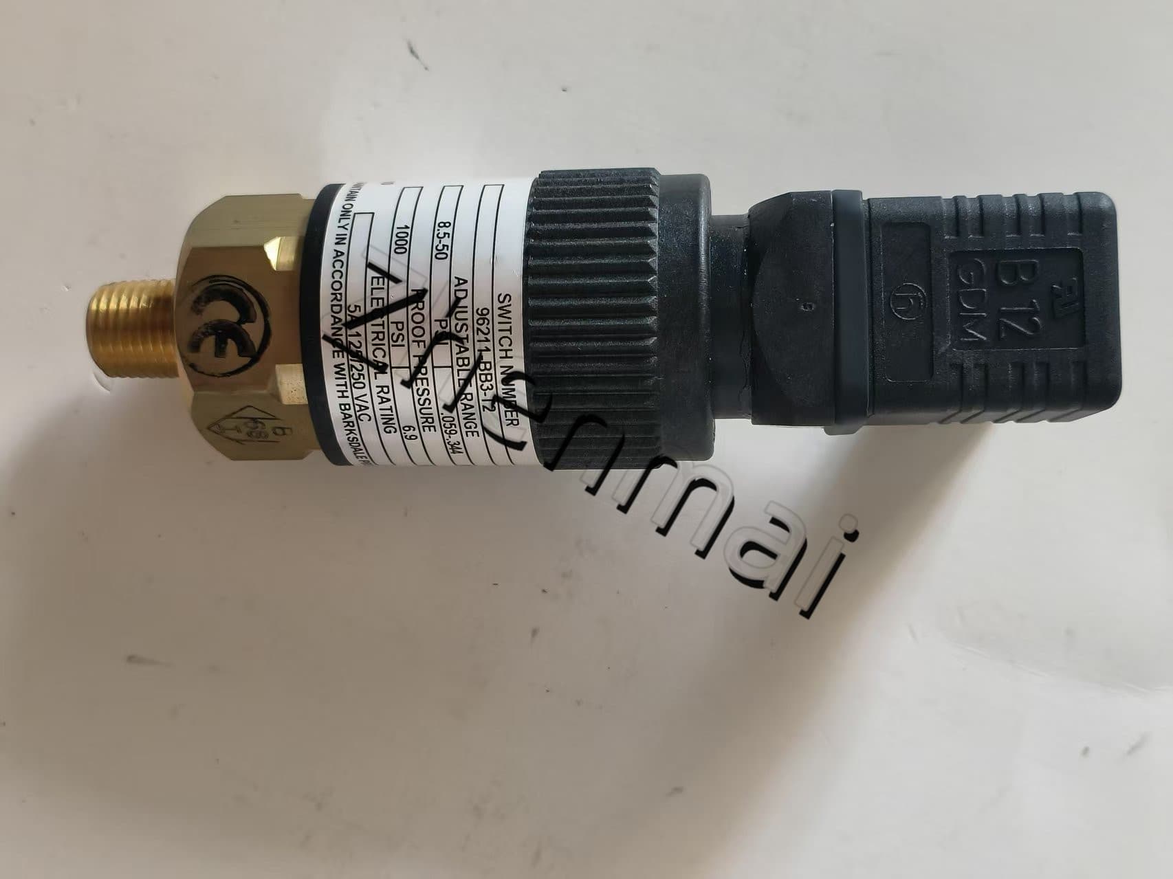 Brandneuer Original Barksdale 96211-BB3-T2 Drucksensor Niveauschalter Durchflussschalter Druckschalter Schneller Versand