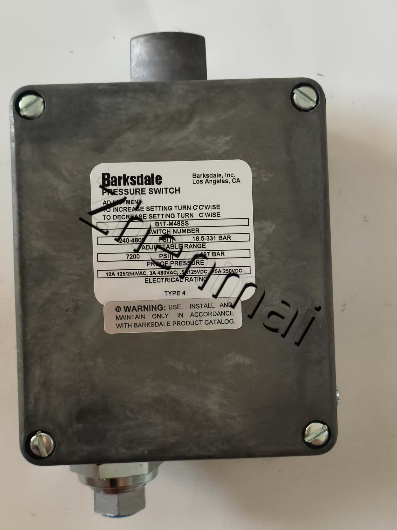 Brandneuer Original Barksdale B1T-M48SS Drucksensor Niveauschalter Durchflussschalter Druckschalter Schneller Versand
