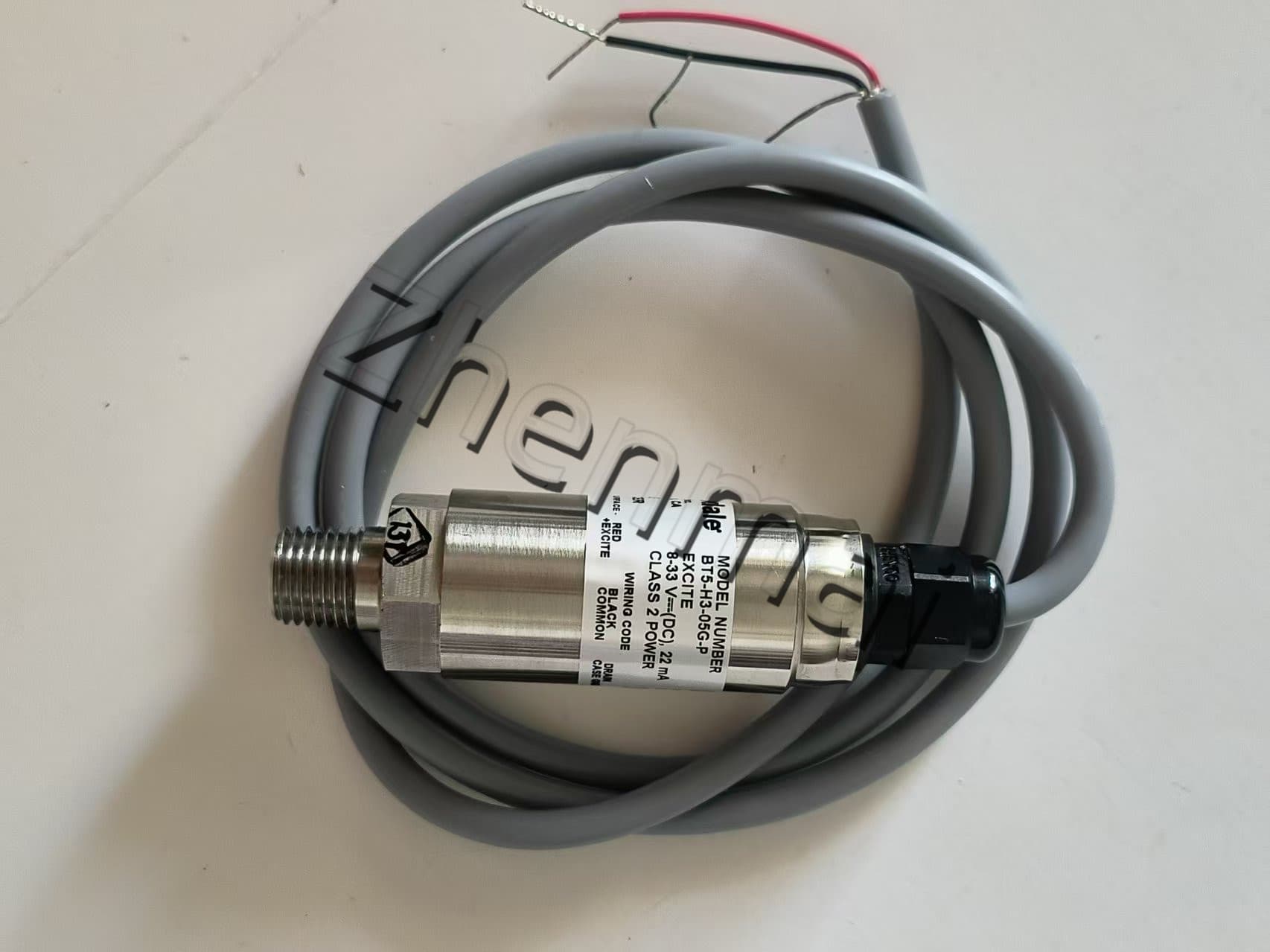 Brandneuer Original Barksdale BT5-H3-05G-P Drucksensor Niveauschalter Durchflussschalter Druckschalter Schneller Versand