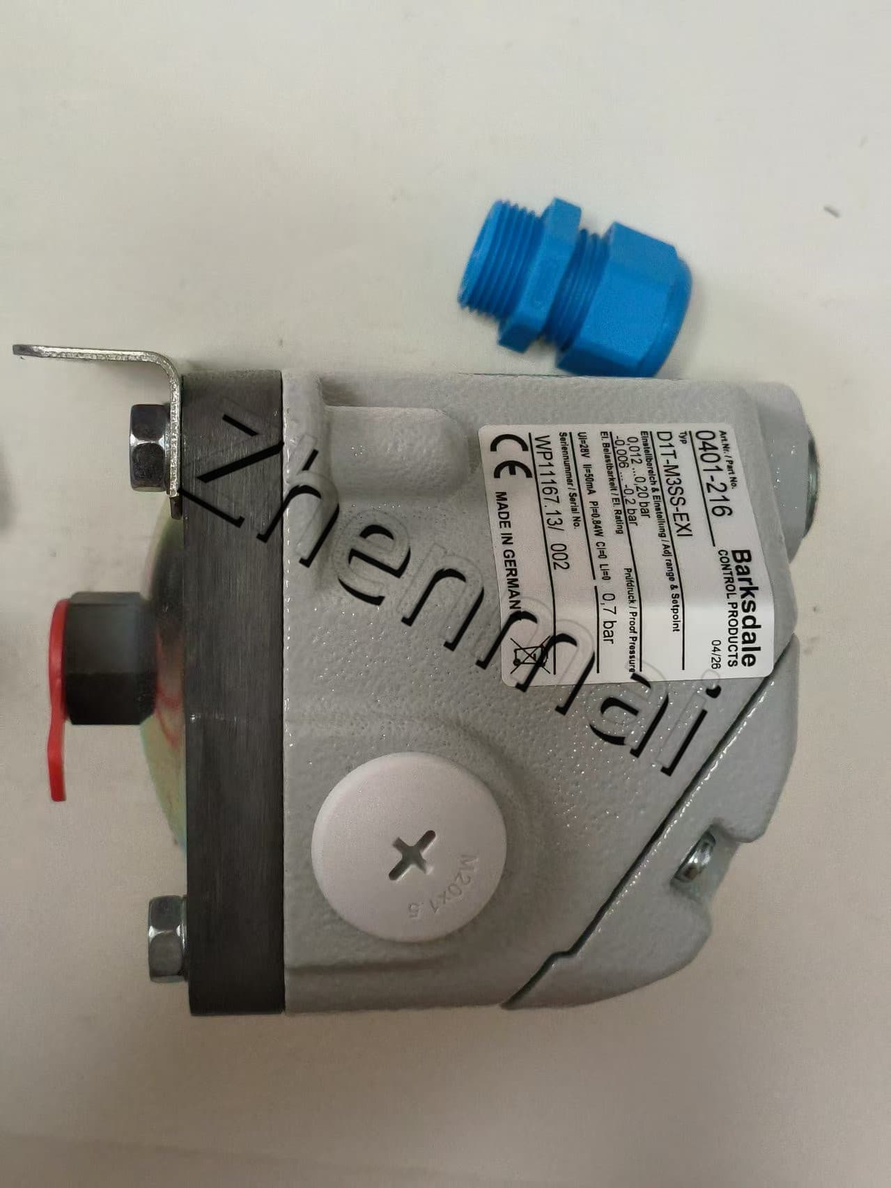 Brandneues Original Barksdale D1T-M3SS-EXI 0401-216 Drucksensor Niveauschalter Durchflussschalter Druckschalter Schneller Versand