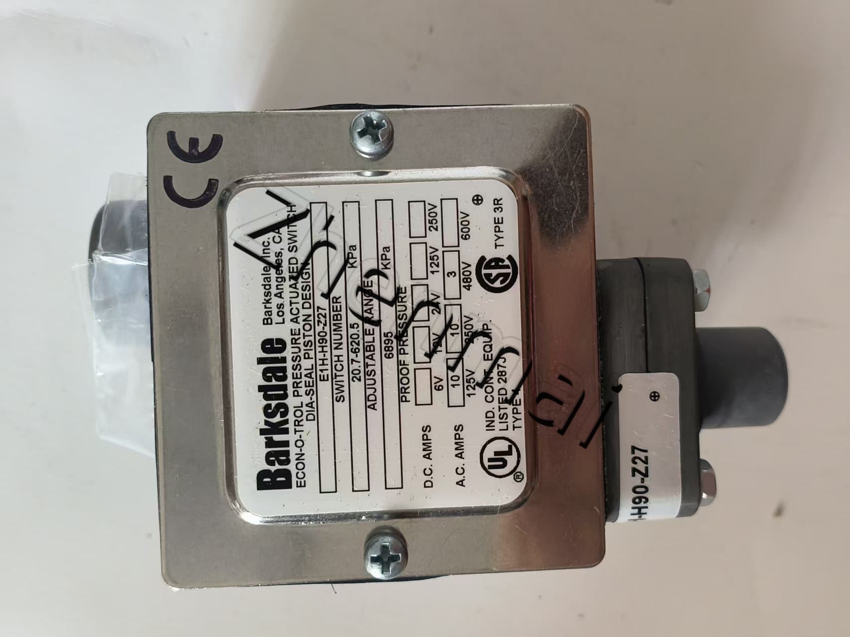 Brandneuer Original Barksdale E1H-H90-Z27 Drucksensor Niveauschalter Durchflussschalter Druckschalter Schneller Versand