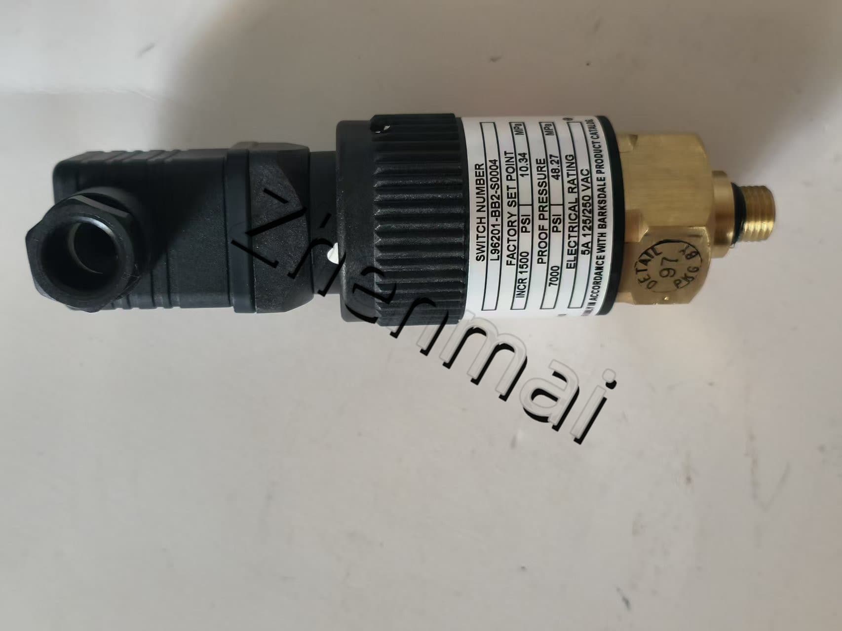 Brandneuer Original Barksdale L96201-BB2-S0004 Drucksensor Niveauschalter Durchflussschalter Druckschalter Schneller Versand