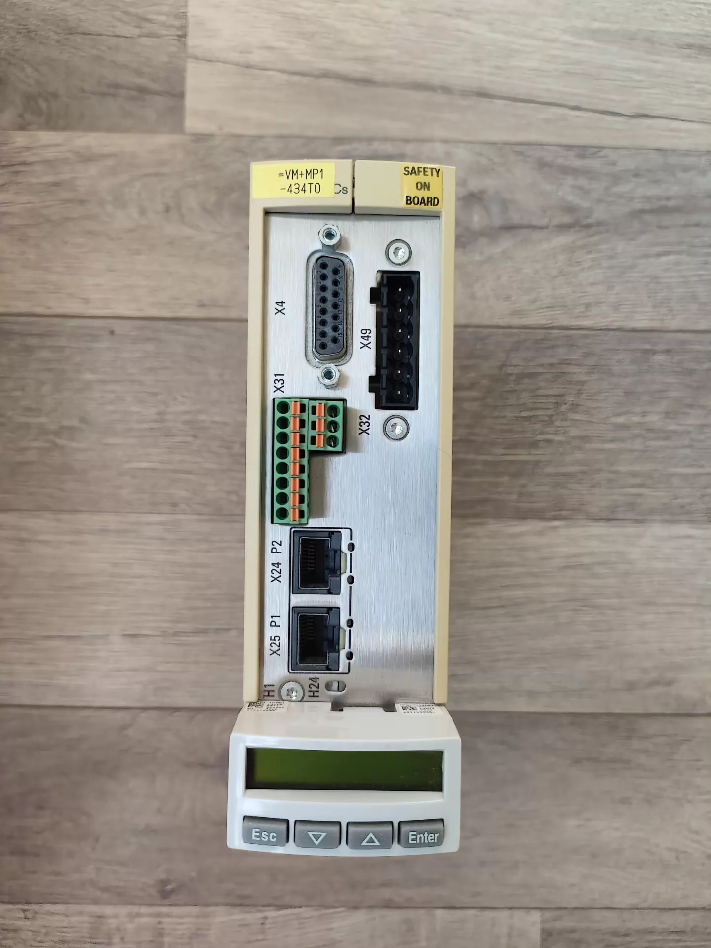 Brandneuer Original Bosch Rexroth Servoantrieb HCS01.1E-W0009-A-02-B-ET-EC-NN-L4-NN-FW Servomotor Schneller Versand