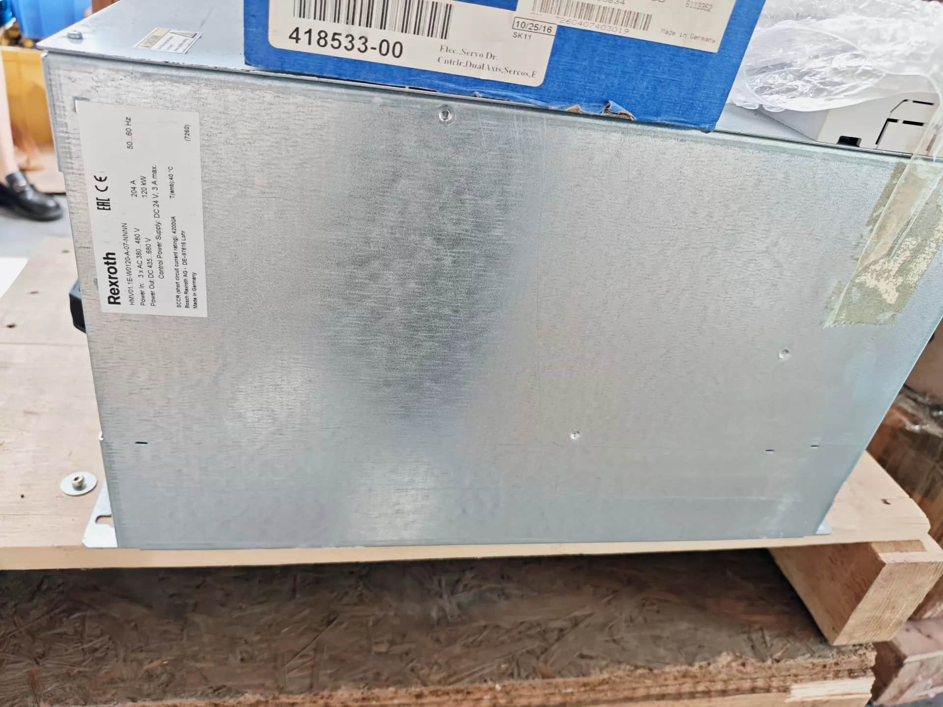 Brandneuer Original Bosch Rexroth Servoantrieb HLB01.1E-W0120-07-NNNN Servomotor Schneller Versand