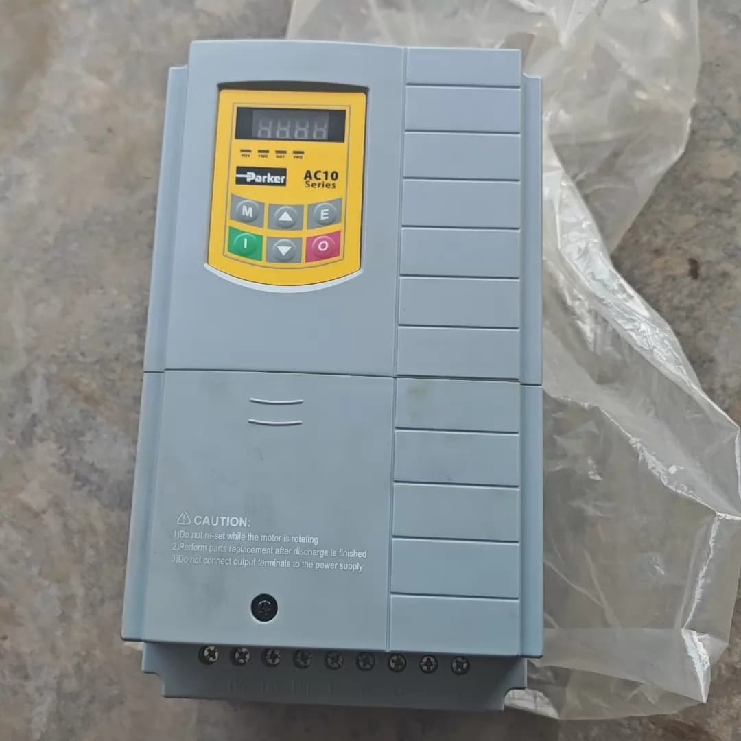 Brandneue Original Parker 10G-44-0250-BF Servoantriebe, Frequenzumrichter, Servomotoren, Controller, schneller Versand