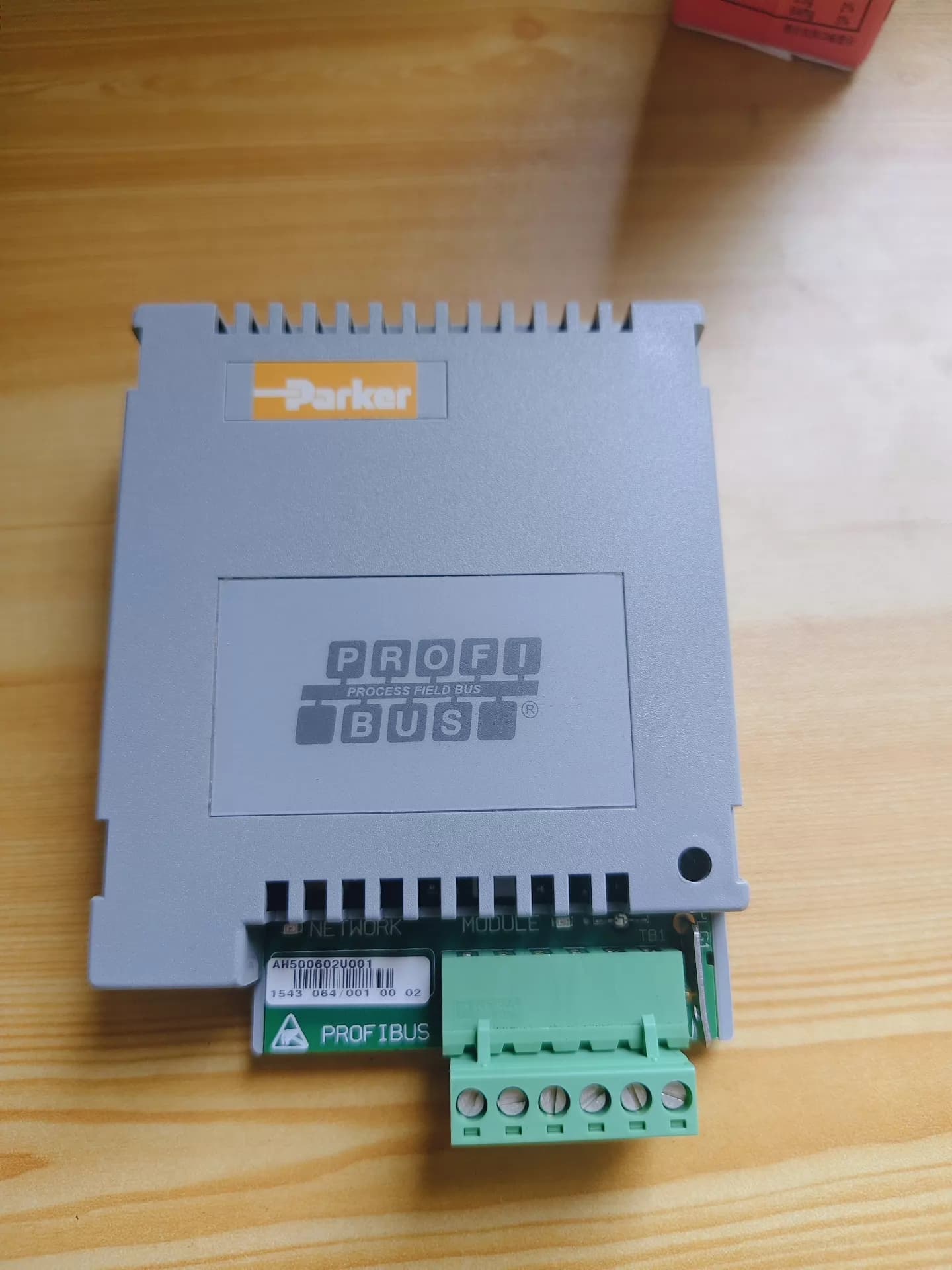 Brandneue Original Parker 6055-PROF-00 Servoantriebe, Frequenzumrichter, Servomotoren, Controller, schneller Versand