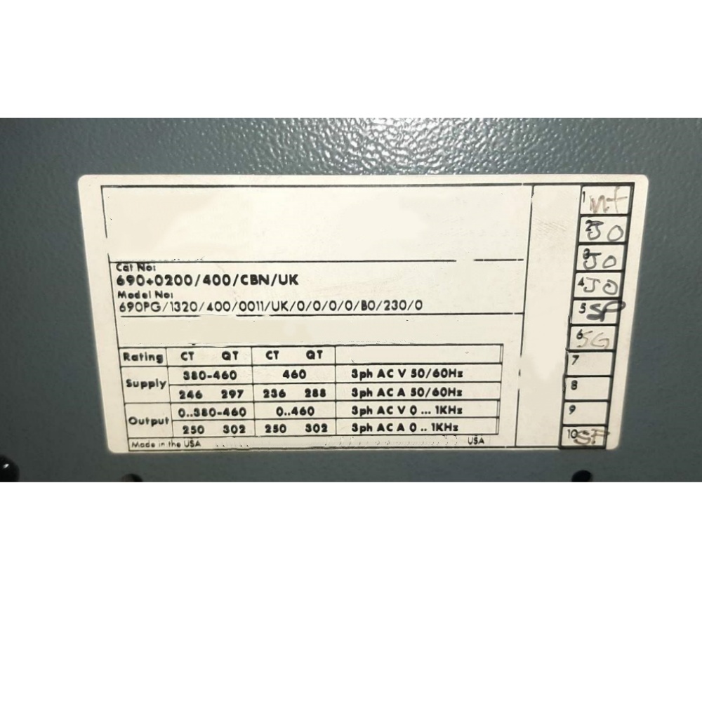 Brandneues Original Parker 690PG/1320/400/0011/UK/0/0/0/0/B0/230/0 Servoantriebe, Frequenzumrichter, Servomotoren, Controller, schneller Versand