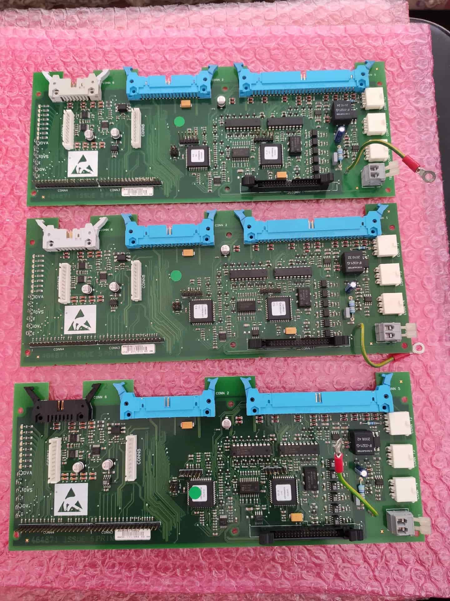 Brandneue Original Parker AH464871U002 Servoantriebe, Frequenzumrichter, Servomotoren, Controller, schneller Versand