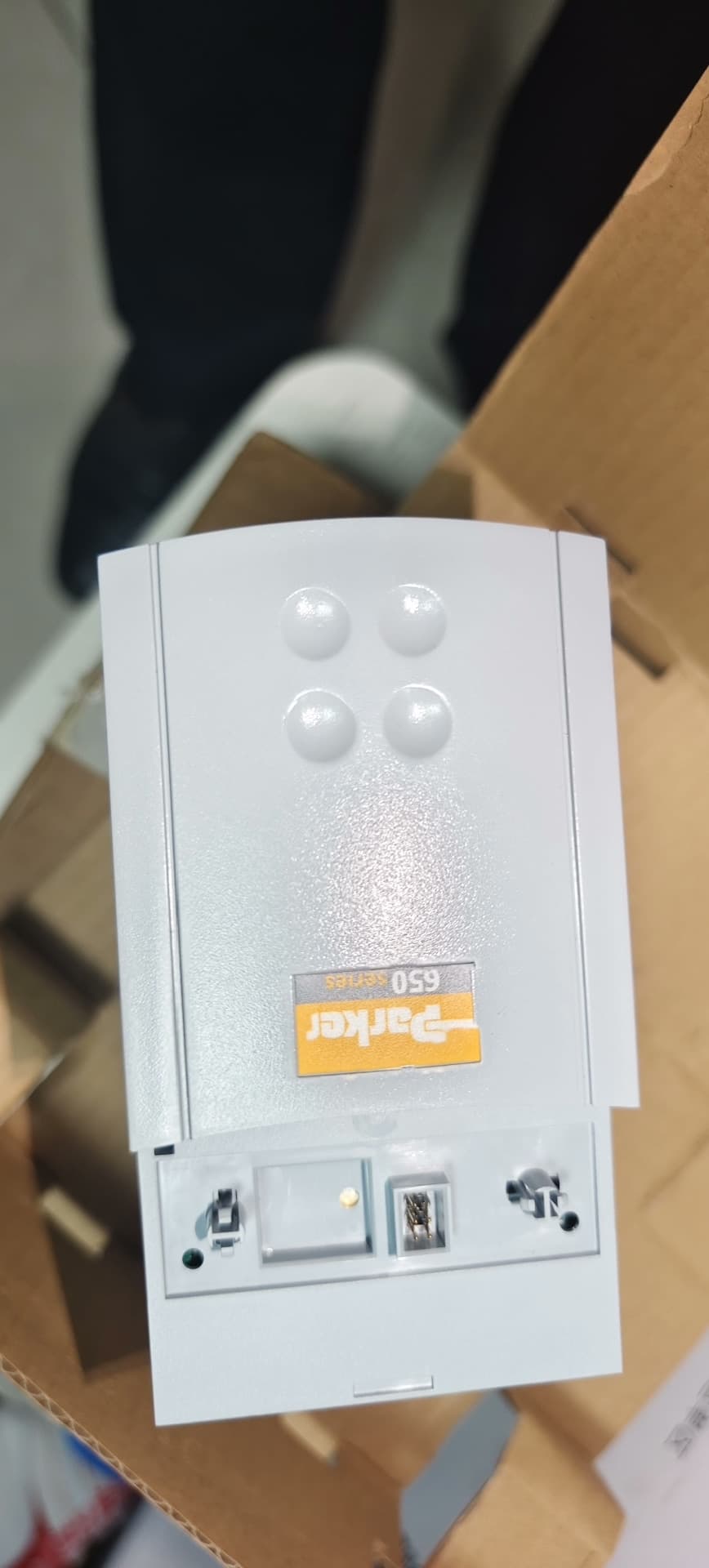 Brandneues Original Parker SP-SSD-1204-A Servoantriebe, Frequenzumrichter, Servomotoren, Controller, schneller Versand