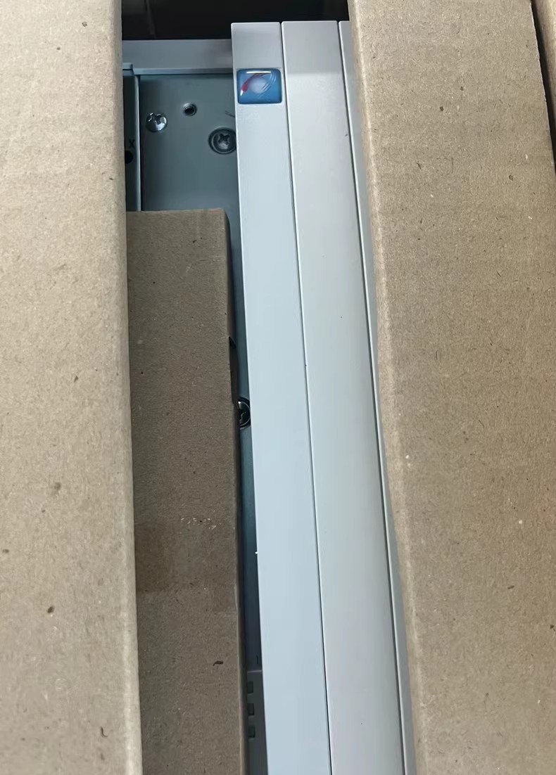 Echtes neues Lenze IE82EV223-4B201 Industrie-E/A-Modul FedEx DHL Schneller Versand